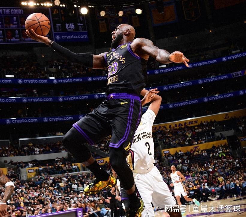 欧博ABG游戏官网-NBA最新排名出炉!西部第二狂胜40分,湖人能争第5,一队稳压骑士